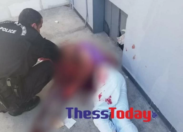 Φρίκη στα ΚΤΕΛ Κηφισού! Άνδρας έκοψε το λαιμό του με γυαλί – Σκληρές εικόνες και βίντεο